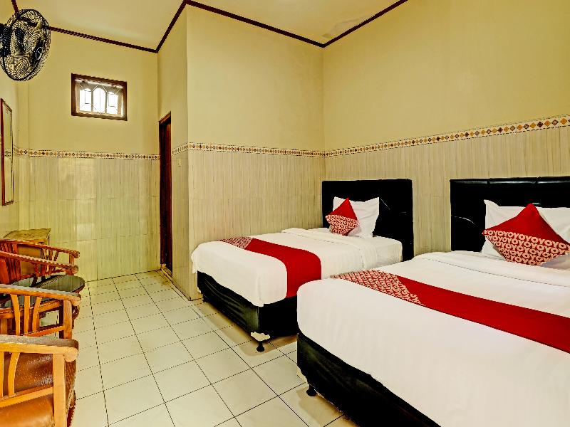 91417 Garuda Setia Hotel image