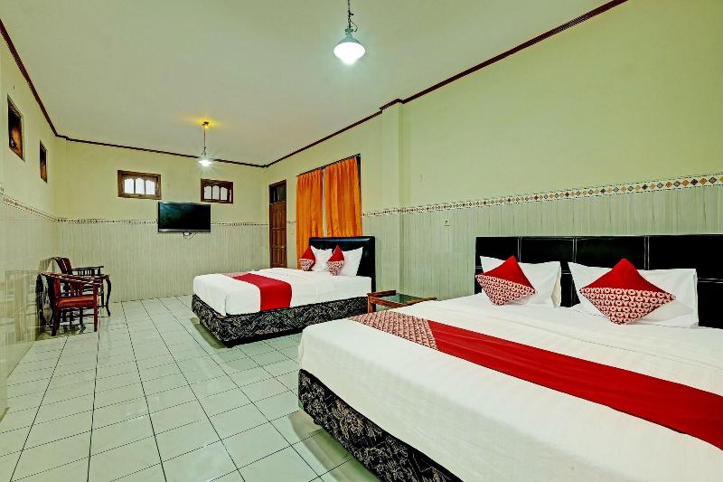 91417 Garuda Setia Hotel image 4