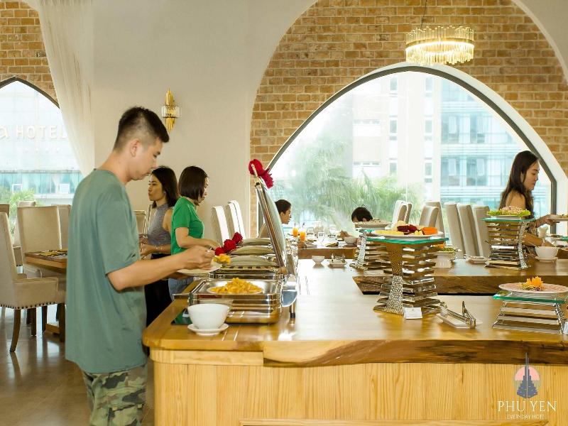 Phãš Yãšn Everyday Hotel