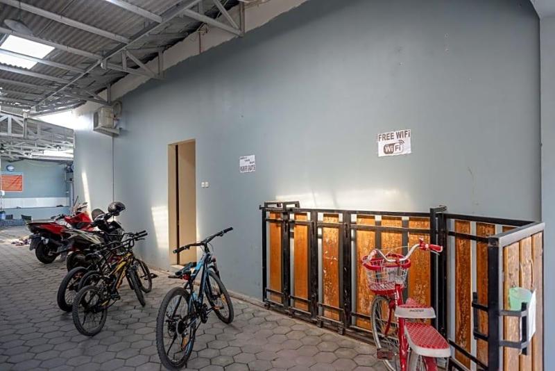 Reddoorz Syariah Near Pasar Godong Grobogan image