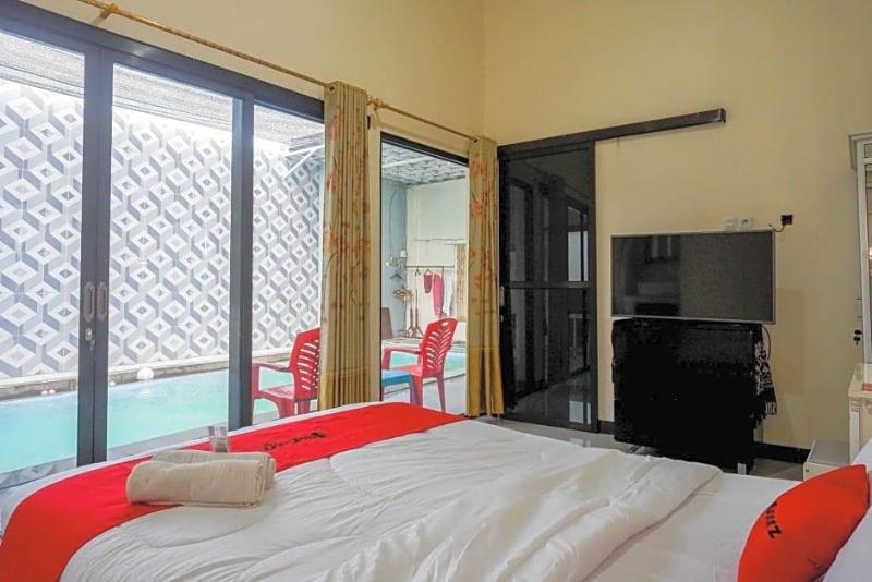 Reddoorz Syariah Near Pasar Godong Grobogan image