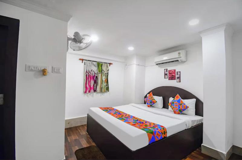 Oyo 89835 Royal Oak Guest House — main photo