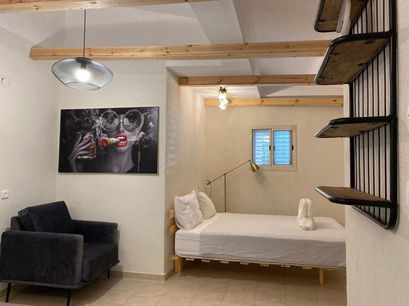 Maya Guest House - German Colony and Bahai Gardens image