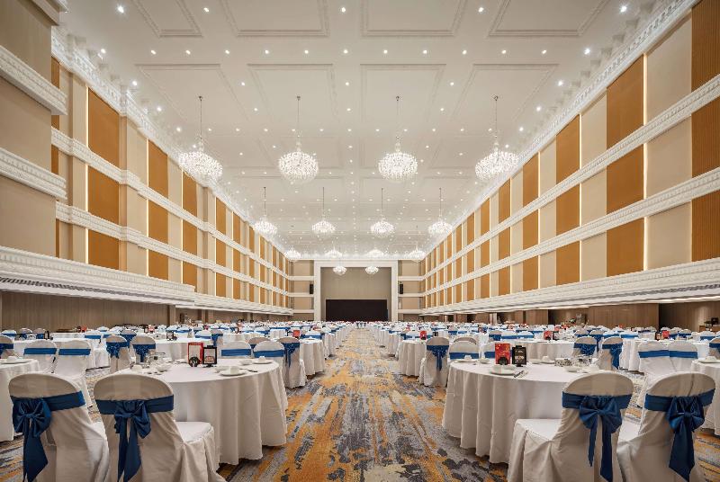 Wyndham Grand Zhaoqing Downtown image