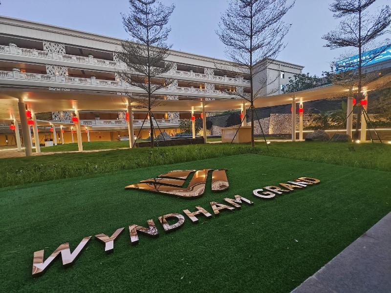 Wyndham Grand Zhaoqing Downtown image