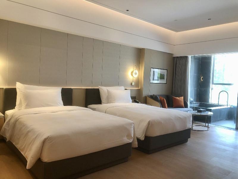 Wyndham Grand Zhaoqing Downtown image