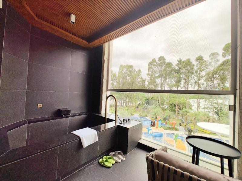 Wyndham Grand Zhaoqing Downtown image
