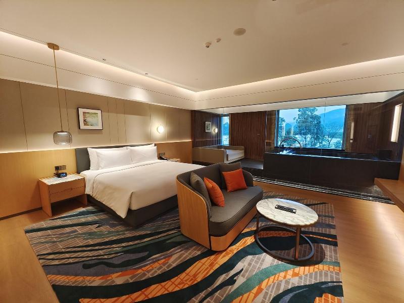 Wyndham Grand Zhaoqing Downtown image