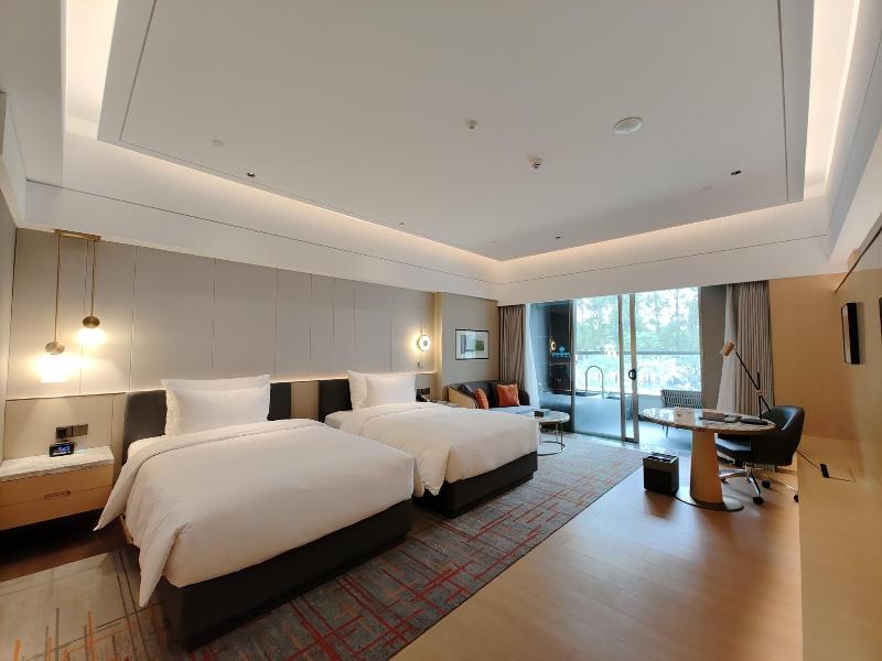 Wyndham Grand Zhaoqing Downtown image