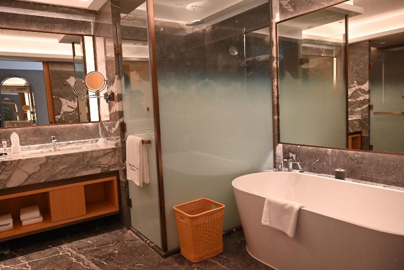 Wyndham Grand Zhaoqing Downtown image