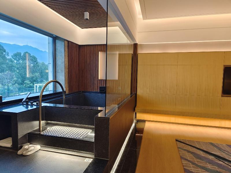 Wyndham Grand Zhaoqing Downtown image