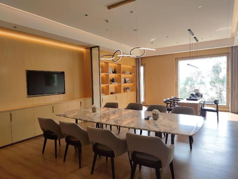 Wyndham Grand Zhaoqing Downtown image