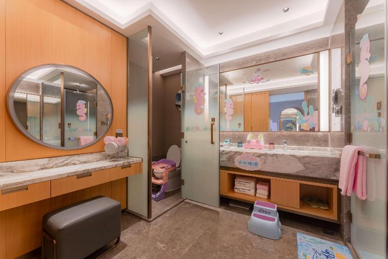 Wyndham Grand Zhaoqing Downtown image