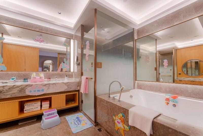 Wyndham Grand Zhaoqing Downtown image