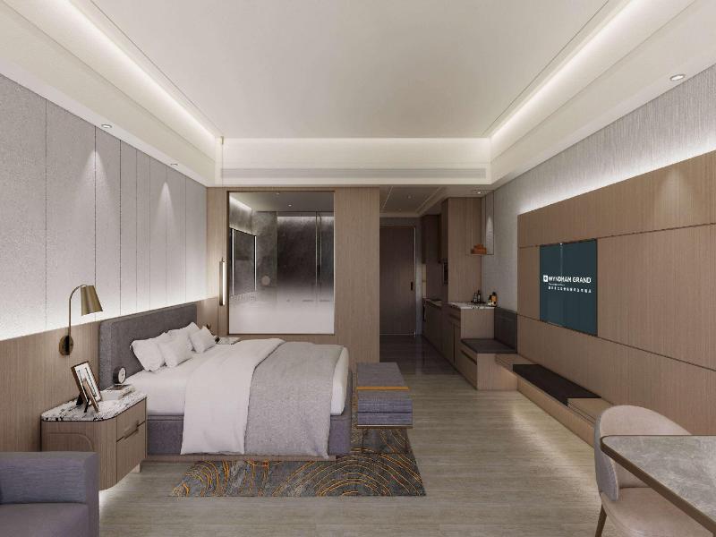 Wyndham Grand Zhaoqing Downtown image