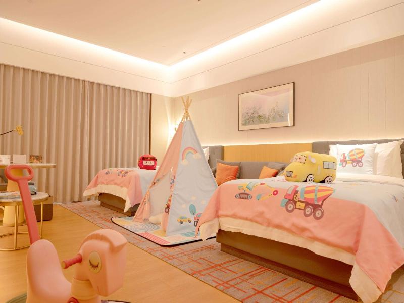 Wyndham Grand Zhaoqing Downtown image