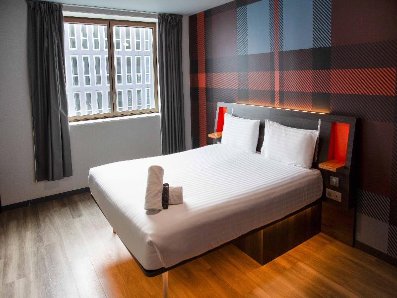 easyHotel Paris North Aubervilliers image