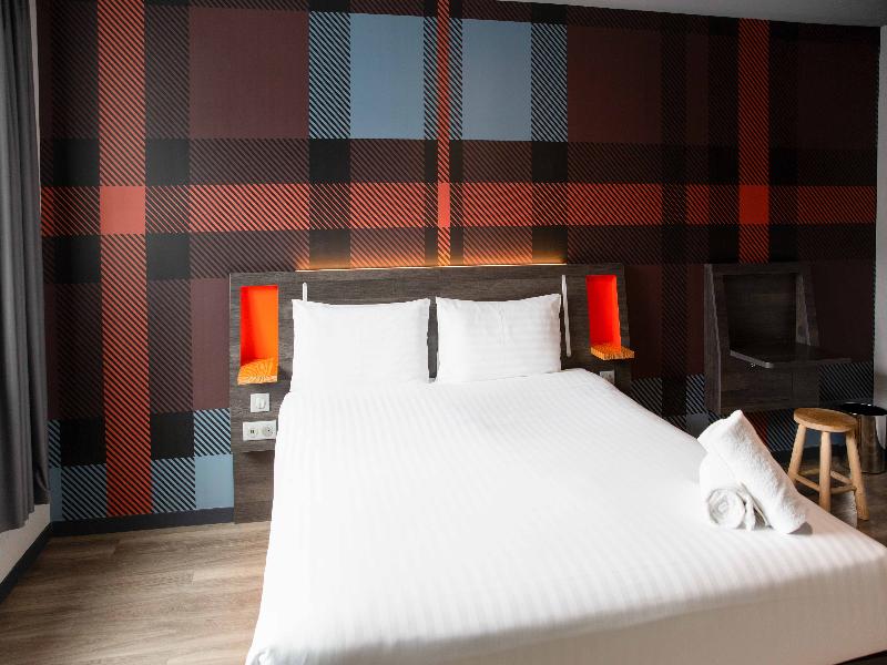 easyHotel Paris North Aubervilliers image