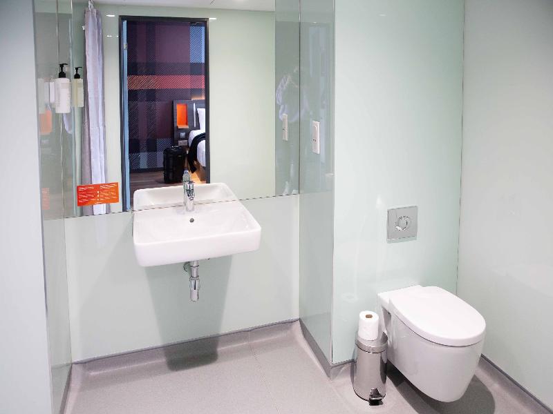 easyHotel Paris North Aubervilliers image
