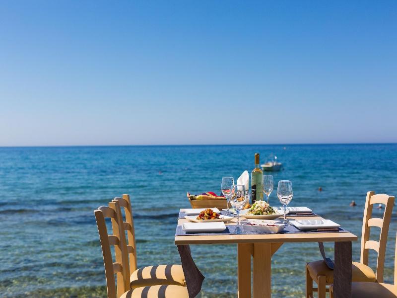 Theo Star Beach Hotel image