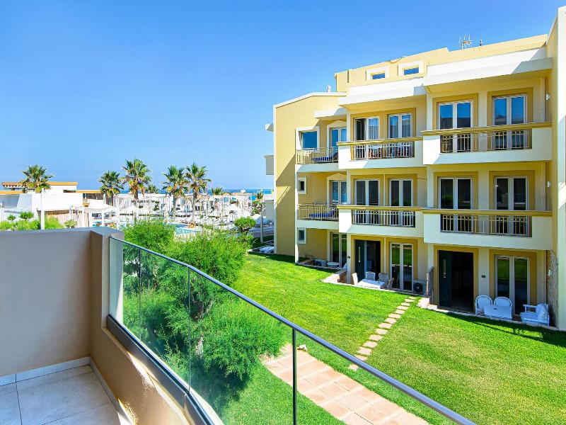 Theo Star Beach Hotel image