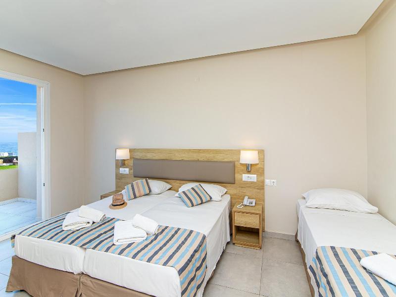 Theo Star Beach Hotel image