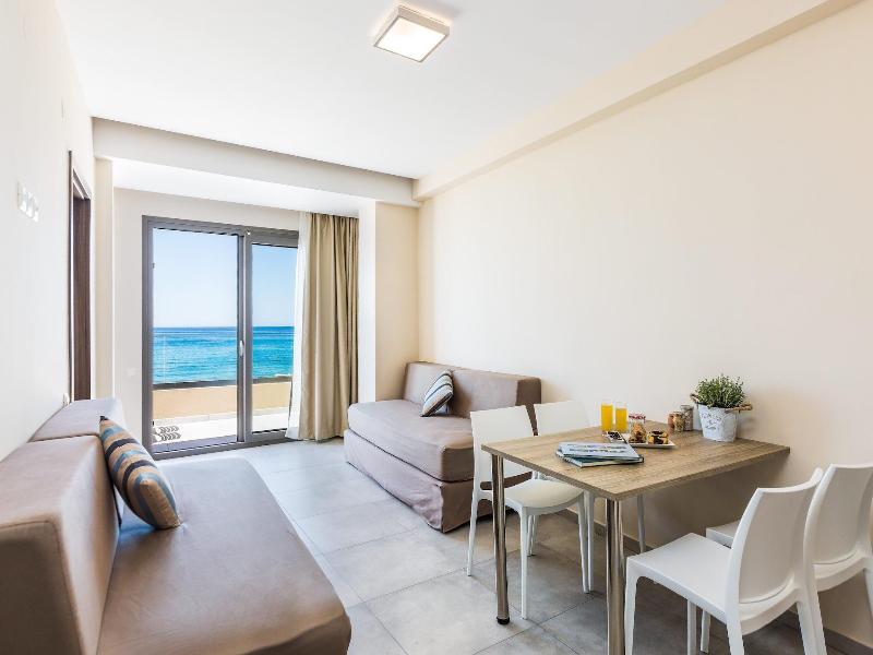 Theo Star Beach Hotel image