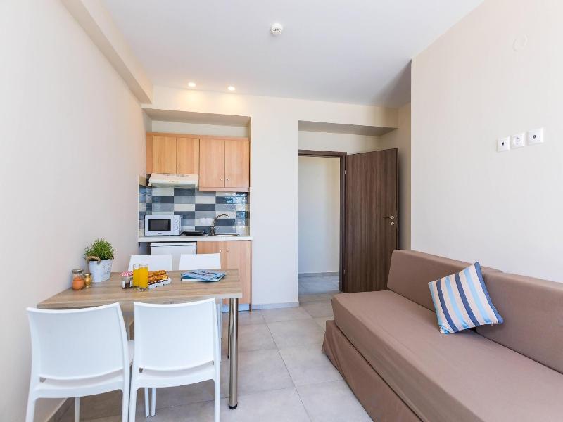 Theo Star Beach Hotel image