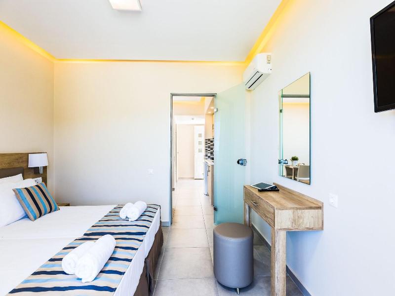 Theo Star Beach Hotel image