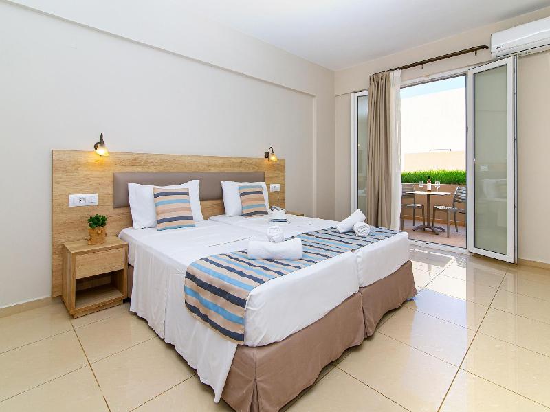 Theo Star Beach Hotel image