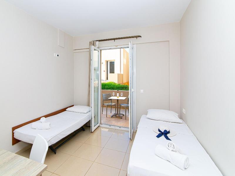 Theo Star Beach Hotel image