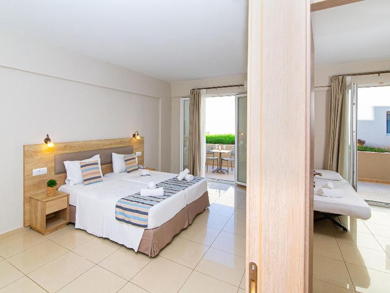 Theo Star Beach Hotel image