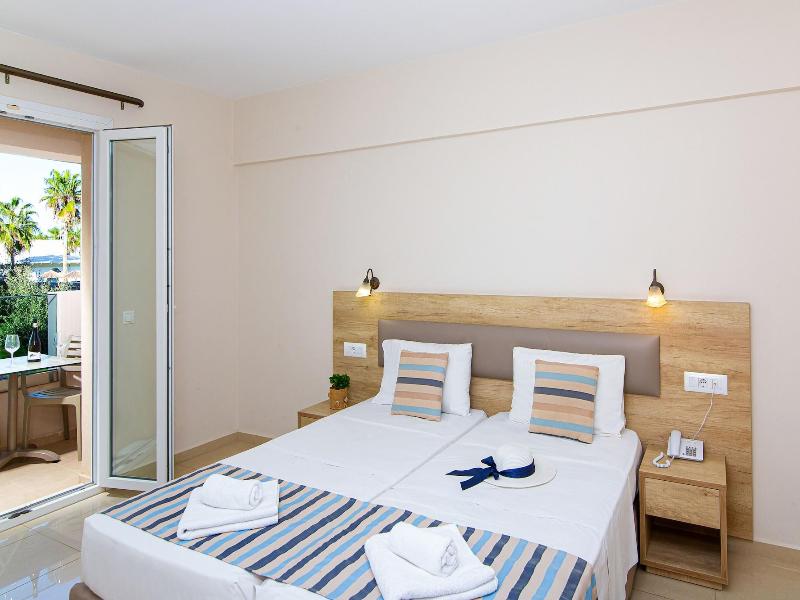 Theo Star Beach Hotel image