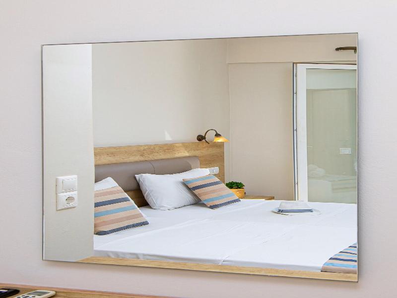 Theo Star Beach Hotel image