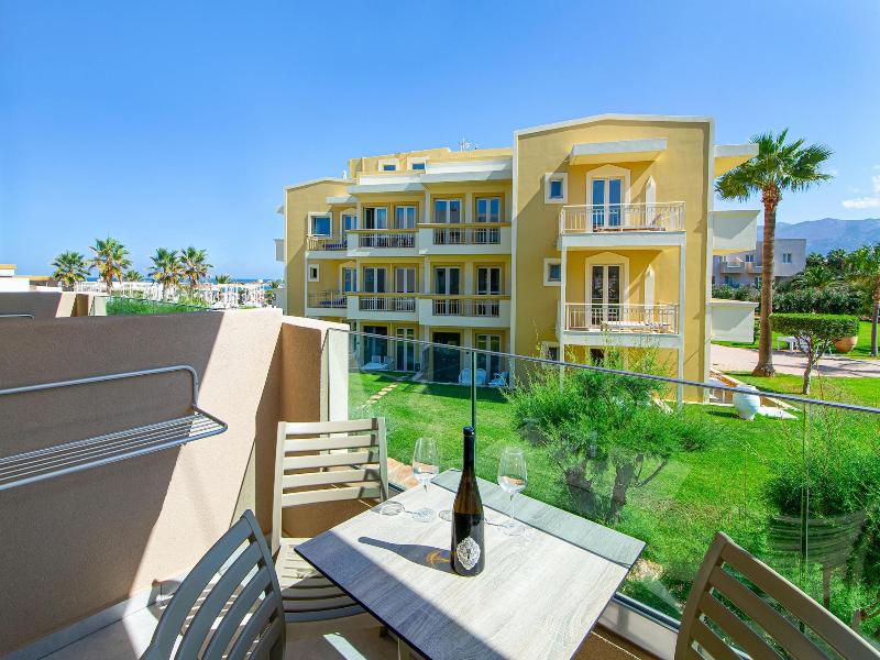 Theo Star Beach Hotel image