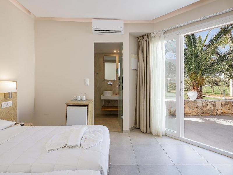 Theo Star Beach Hotel image
