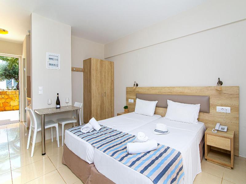 Theo Star Beach Hotel image