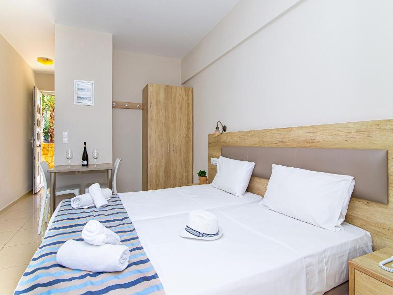 Theo Star Beach Hotel image