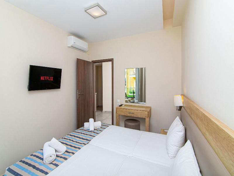 Theo Star Beach Hotel image