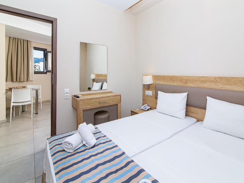 Theo Star Beach Hotel image
