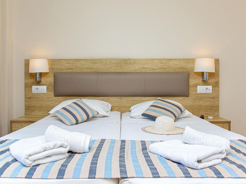 Theo Star Beach Hotel image