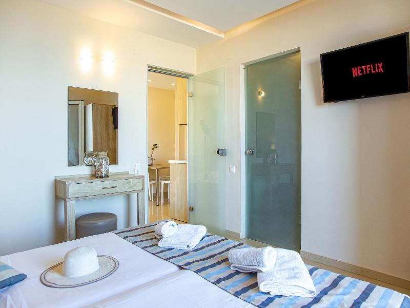 Theo Star Beach Hotel image