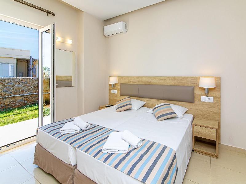 Theo Star Beach Hotel image