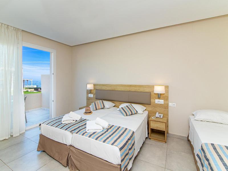 Theo Star Beach Hotel image