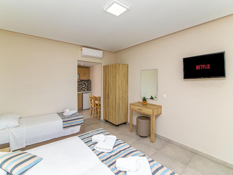 Theo Star Beach Hotel image