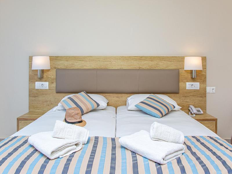Theo Star Beach Hotel image