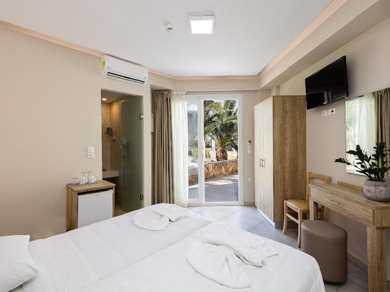 Theo Star Beach Hotel image