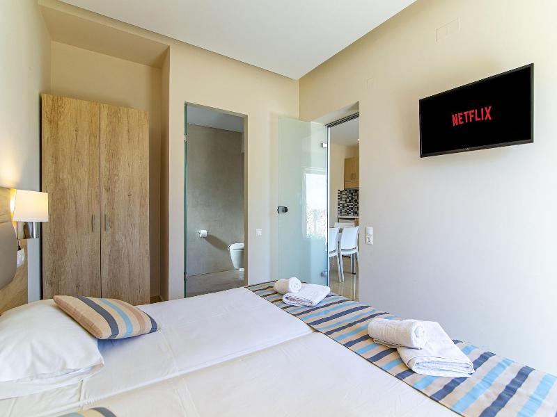Theo Star Beach Hotel image