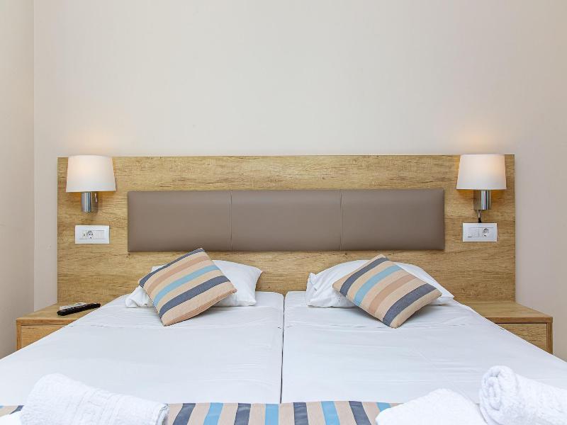 Theo Star Beach Hotel image