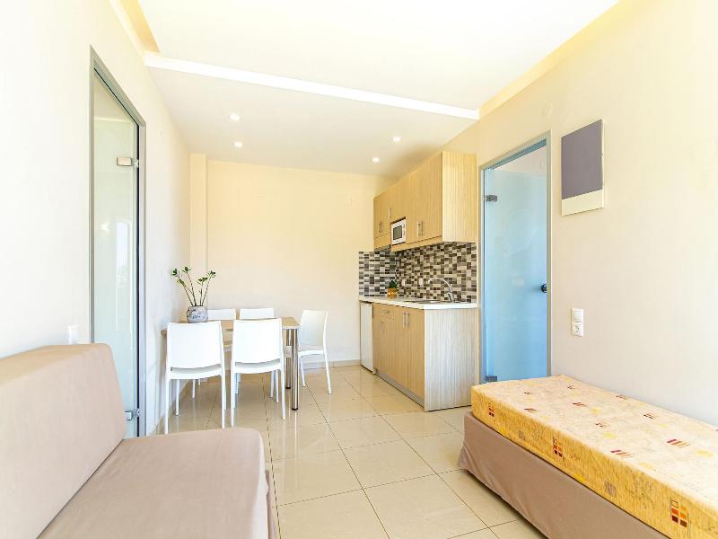 Theo Star Beach Hotel image
